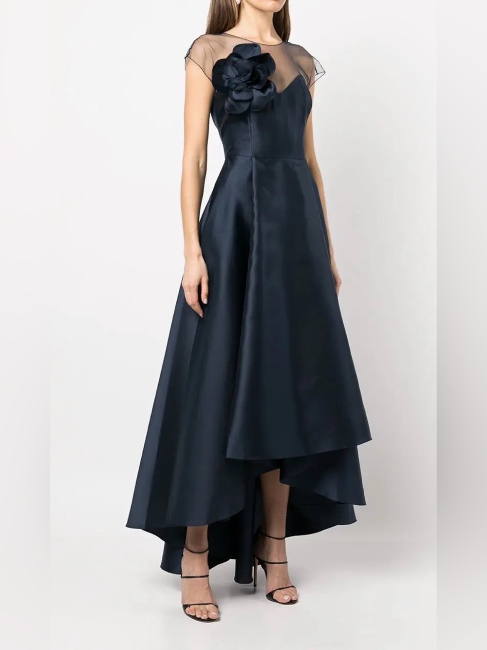 NWOT Sachin & Babi Blakely Satin Gown in Blue size 8
